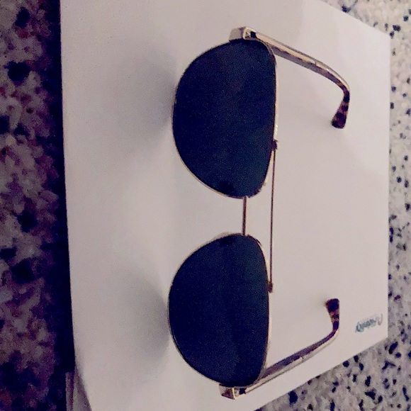 Gucci Aviator GG0528S 009 63 14-150 - Picture 1 of 4